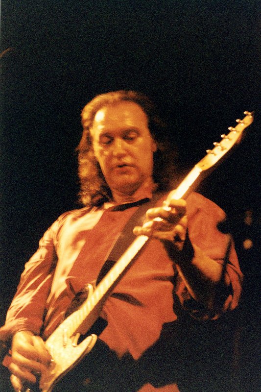 1997-12-06dave_davies04.jpg