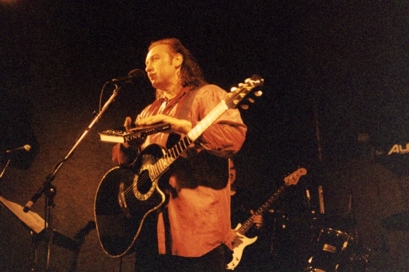 1997-12-06dave_davies09.jpg