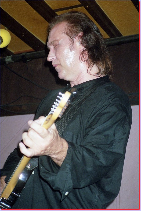 2000-08-09DAVE_DAVIES15.jpg