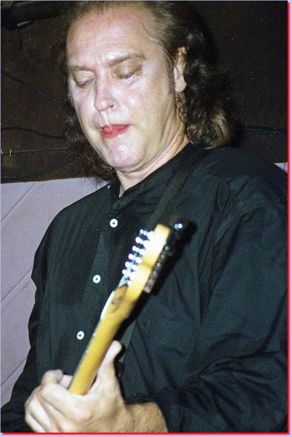 2000-08-09DAVE_DAVIES16.jpg