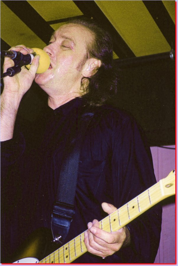 2000-08-10DAVE_DAVIES09.jpg