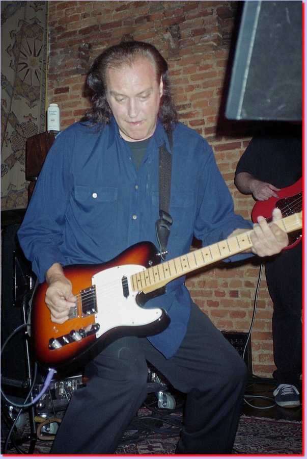 2001-07-29DAVE_DAVIES09.jpg