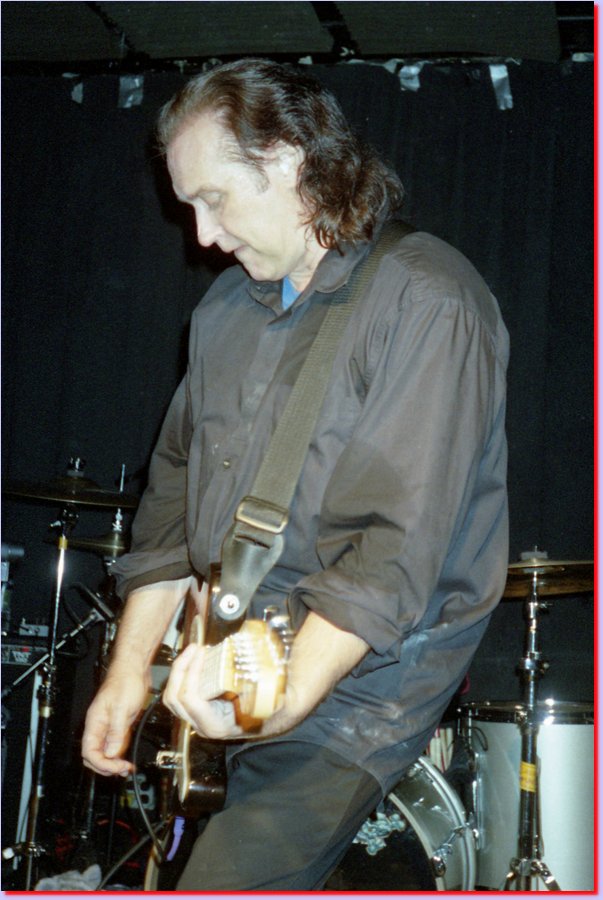 2001-08-01DAVE_DAVIES15.jpg