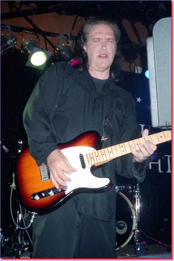 2002-04-23davedavies10dave_davies.jpg