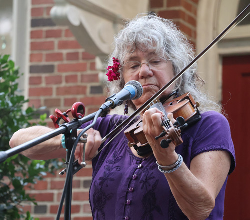 Angelica Vendetti, Matt York